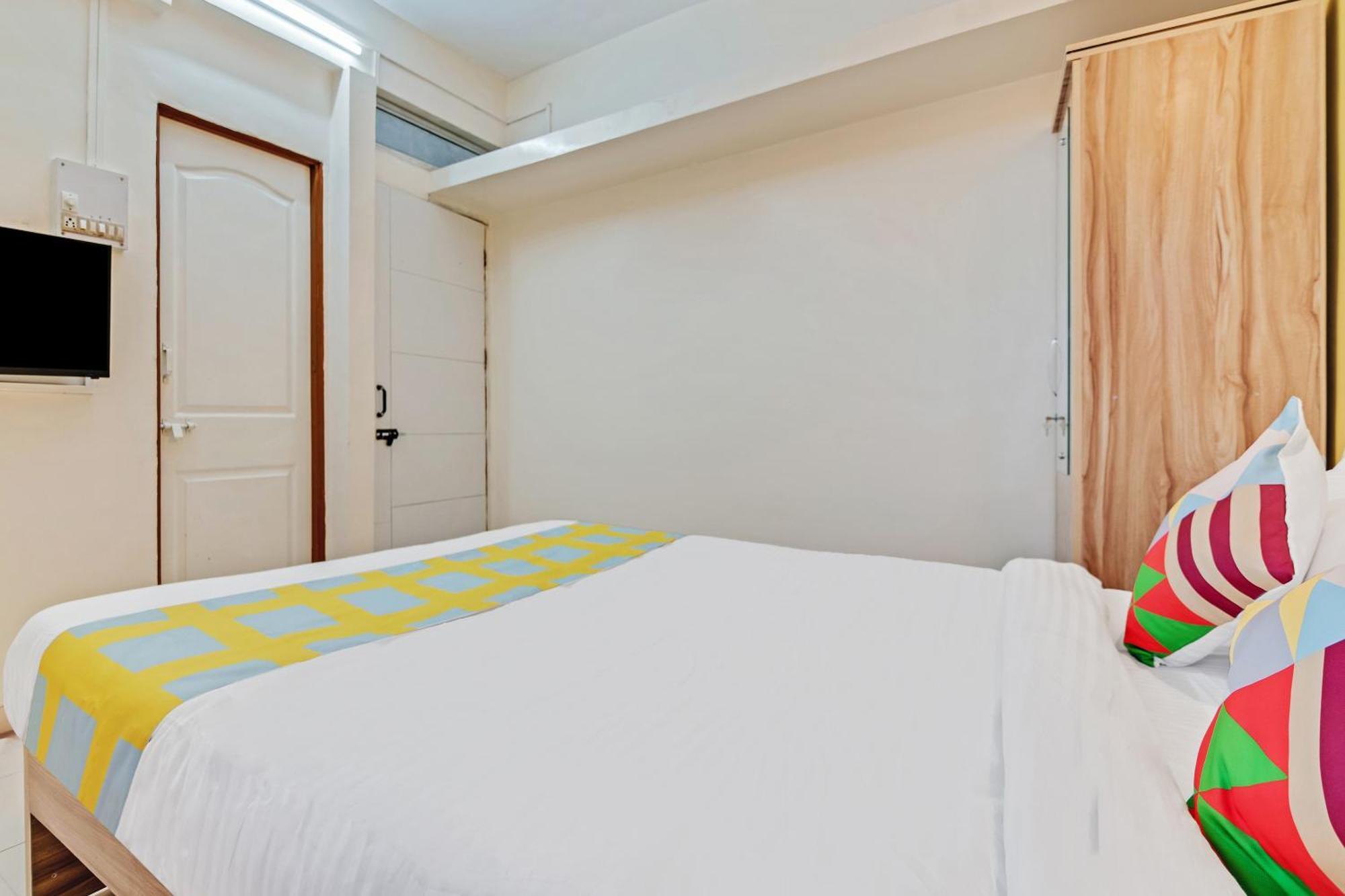 Super Hotel O Saraswati Niwas Vadgaon Budruk Pune Exterior photo